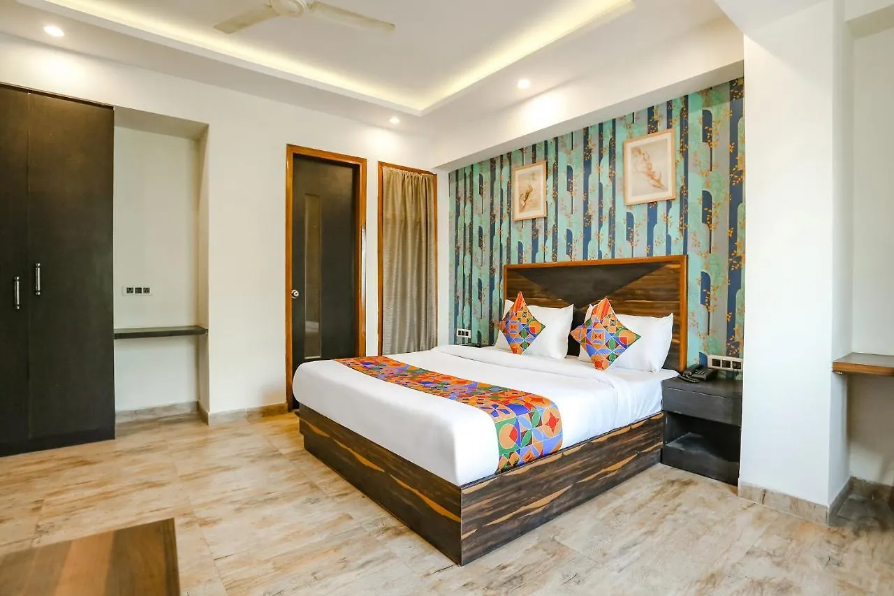 Fabhotel The Gross Infinity New Delhi